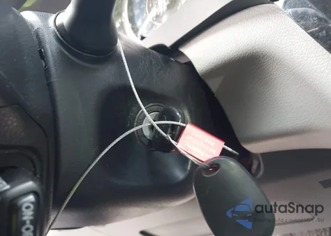 2018 Toyota Sienna Le 7 Passenger из США, поврежденный, VIN 5TDJZ3DC2JS201512